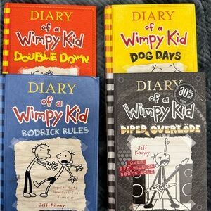 Diary of a Wimpy Kid Book Set - Red, Blue, Black Covers